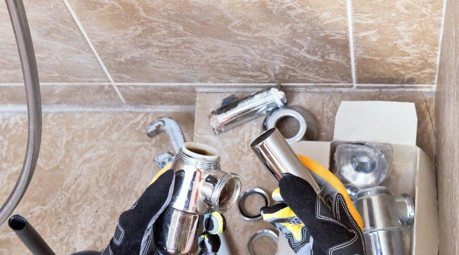 Professional gutter cleaning in Ellington, NY